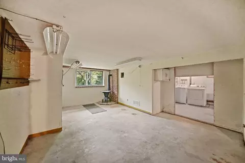 150 Valleyview Dr, Exton, PA 19341 photo 25