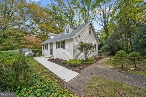 150 Valleyview Dr, Exton, PA 19341 photo 3