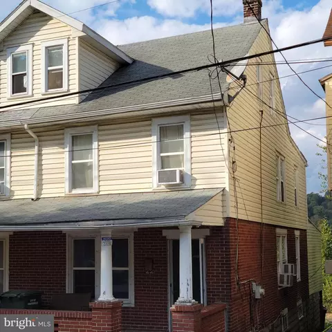 629 Walnut St, Coatesville, PA 19320