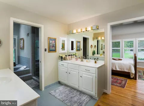 533 S Waterloo Rd, Devon, PA 19333 photo 21