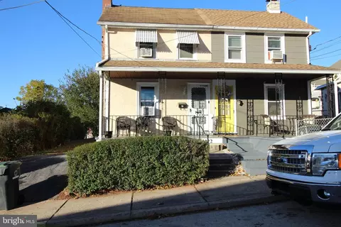 122 South St, Phoenixville, PA 19460