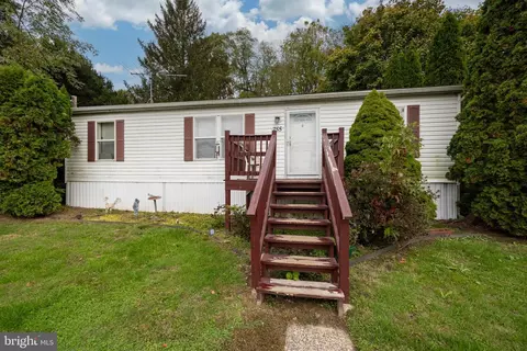 755 Main St, Parkesburg, PA 19365
