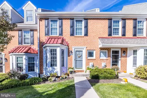 479 Cassatt Ct, West Chester, PA 19380