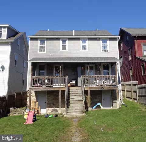 344-346 W 1st Ave, Parkesburg, PA 19365