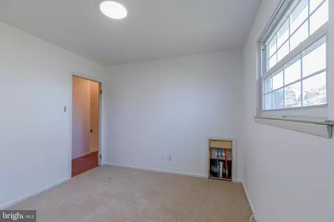 102 Biddle Dr, Exton, PA 19341 photo 3