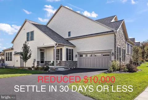 231 Honeycroft Blvd, Cochranville, PA 19330