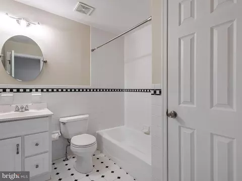 222 Llandovery Dr, Exton, PA 19341 photo 27