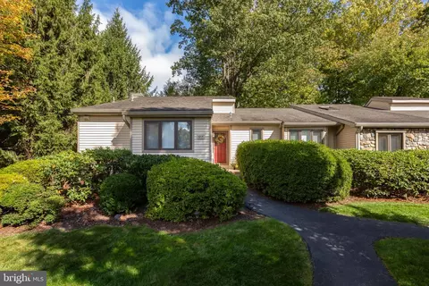 1015 Kennett Way, West Chester, PA 19380