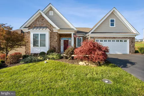782 Reading Cir, Phoenixville, PA 19460