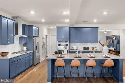 89 Ladbroke Dr, Exton, PA 19341