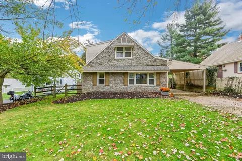 519 Marshall Dr, West Chester, PA 19380