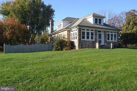 9174 Gap Newport Pike, Avondale, PA 19311