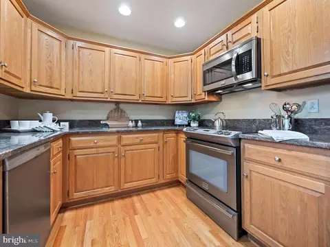 23 Wingstone Ln, Devon, PA 19333 photo 10