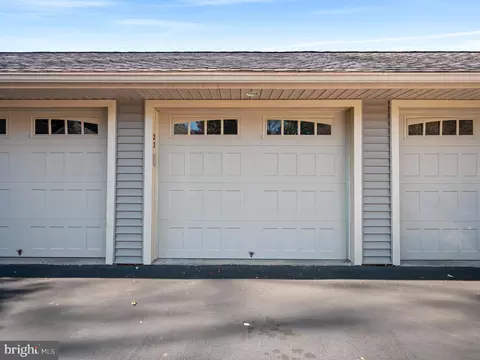 23 Wingstone Ln, Devon, PA 19333 photo 26