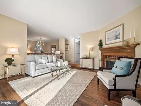 23 Wingstone Ln, Devon, PA 19333 photo 4