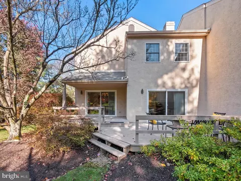 23 Wingstone Ln, Devon, PA 19333 photo 16