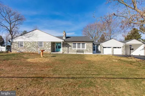 1213 Township Line Rd, Phoenixville, PA 19460