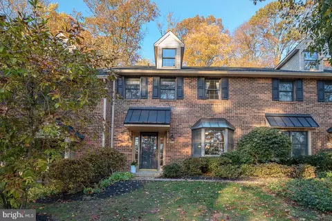 311 Albans Ct, Malvern, PA 19355