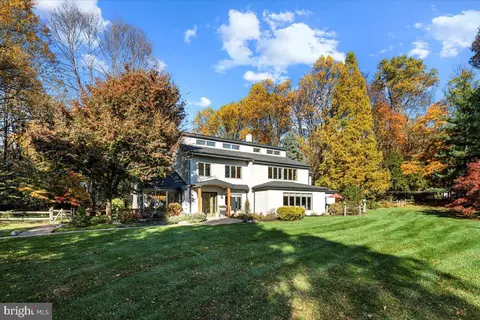 2853 Flowing Springs Rd, Spring City, PA 19475