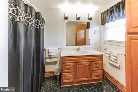 213 Scott Dr, Exton, PA 19341 photo 31