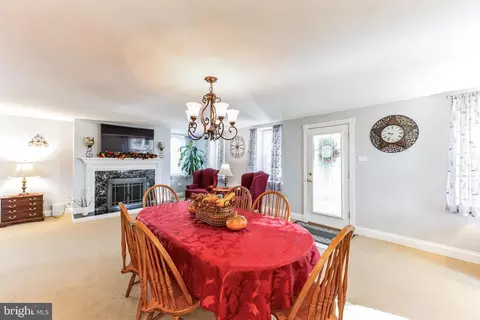 213 Scott Dr, Exton, PA 19341 photo 12