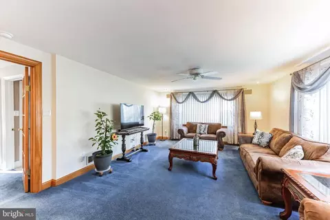 213 Scott Dr, Exton, PA 19341 photo 17