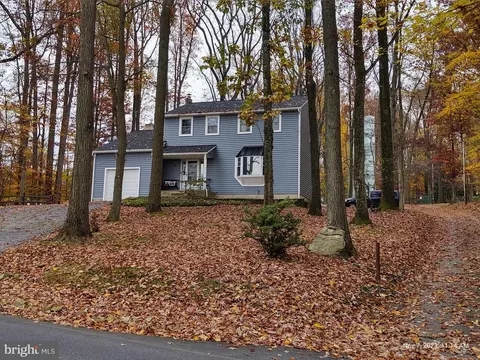 78 Woodland Dr, Downingtown, PA 19335