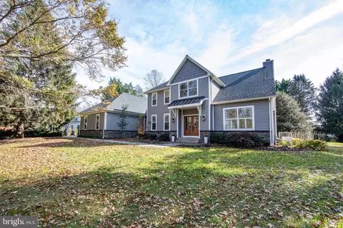 8 Mackey Ct, Landenberg, PA 19350