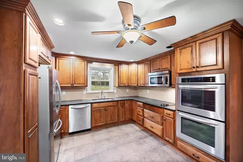 1122 Thomas Rd, Wayne, PA 19087 photo 9
