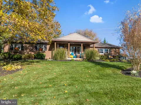 113 Brownstone Dr, Pottstown, PA 19465