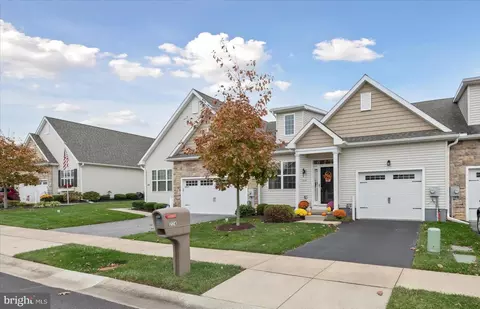 224 Rose View Dr, West Grove, PA 19390