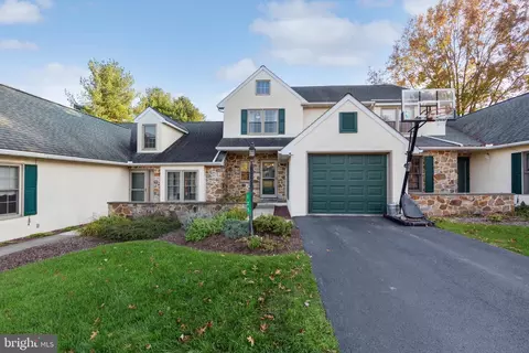 125 Derby Dr, Elverson, PA 19520