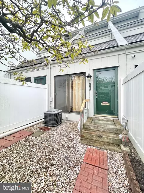 526 Summit House, West Chester, PA 19382