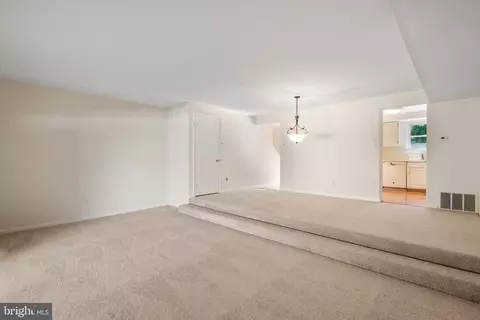 315 S Valley Forge Rd UNIT 10, Devon, PA 19333 photo 7