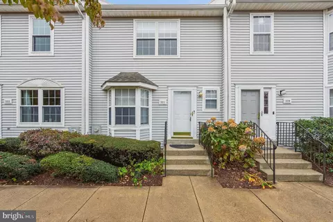 321 Huntington Ct #45, West Chester, PA 19380