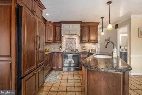 730 Thomas Jefferson Rd, Wayne, PA 19087 photo 22