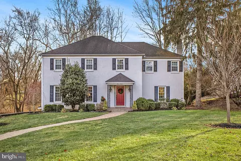 730 Thomas Jefferson Rd, Wayne, PA 19087