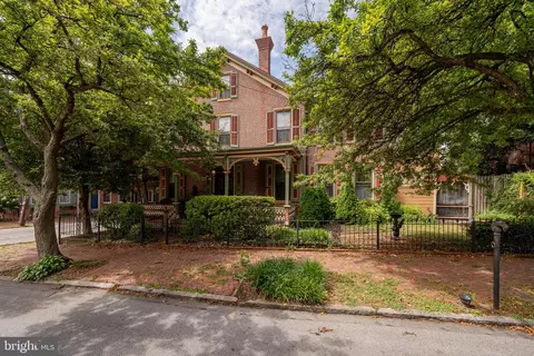 143 Dean St, West Chester, PA 19382