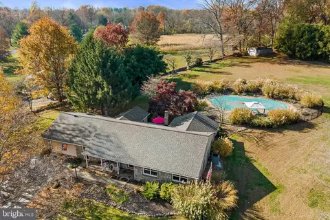 58 Do Jan Dr, Pottstown, PA 19465