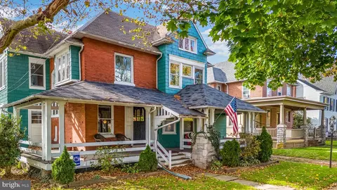 214 Pennsylvania Ave, Avondale, PA 19311