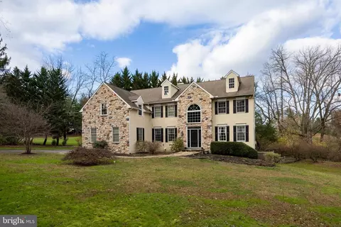 1318 Brinton Bridge Rd, Chadds Ford, PA 19317