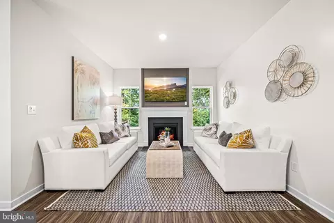 743 Hunsberger Rd, Spring City, PA 19475