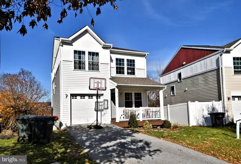 315 Community Ln, Coatesville, PA 19320