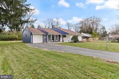 207 Locust Ln, Exton, PA 19341