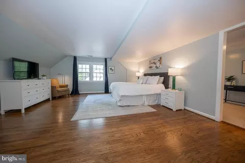 Bedroom - 661 Old Eagle School Rd, Wayne, PA 19087 photo 4 of 7