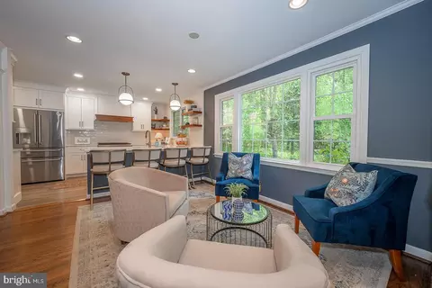 Kitchen - 661 Old Eagle School Rd, Wayne, PA 19087 photo 1 of 5