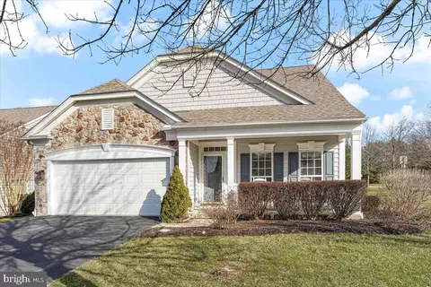 118 Petunia Dr, Kennett Square, PA 19348