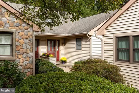 615 Glenwood Ln, West Chester, PA 19380