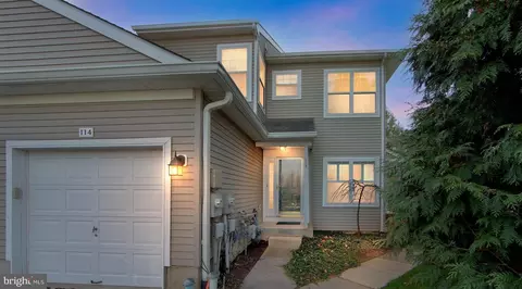 114 Bellwood Ct #3702, Phoenixville, PA 19460