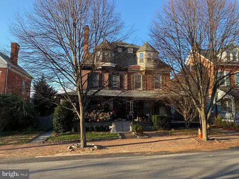 413 W Union St, West Chester, PA 19382